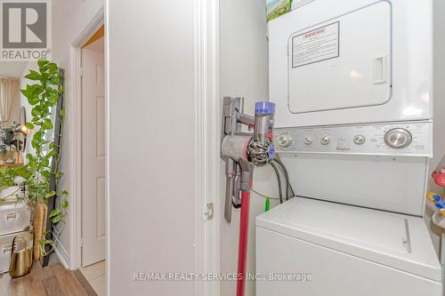 #701 -339 Rathburn Rd W, Mississauga, ON - Indoor Photo Showing Laundry Room