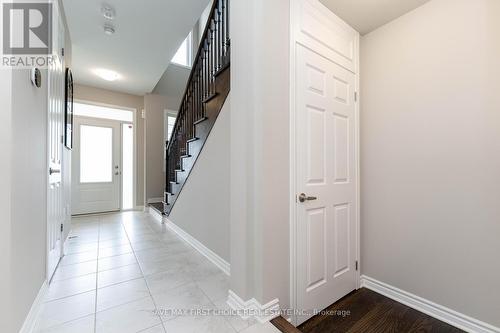 1558 Severn Drive, Milton, ON - Indoor Photo Showing Other Room