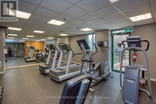 #605 -115 Hillcrest Ave, Mississauga, ON - Indoor Photo Showing Gym Room