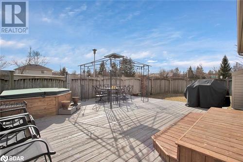 342 South Leaksdale Circle, London, ON - Outdoor With Deck Patio Veranda