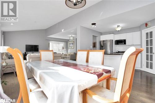 342 South Leaksdale Circle, London, ON - Indoor Photo Showing Dining Room