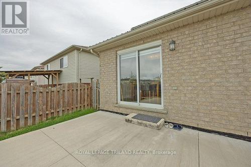 2340 Meadowgate Blvd, London, ON - Outdoor With Exterior