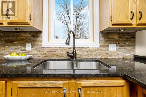 5821 Third Line, Erin, ON - Indoor Photo Showing Kitchen With Double Sink