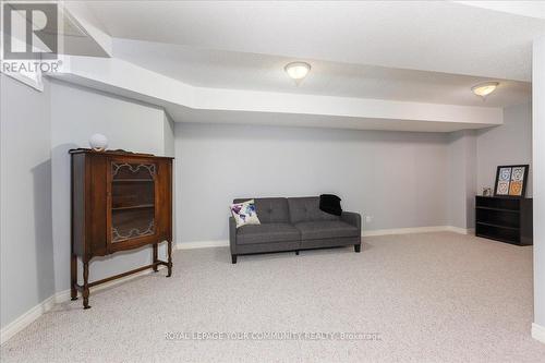 979 Lake Dr E, Georgina, ON - Indoor Photo Showing Other Room