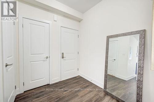 #7 -8 Sayers Lane, Richmond Hill, ON - Indoor Photo Showing Other Room