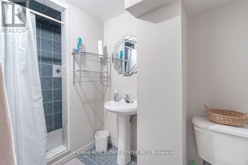 1193 Foxglove Pl, Mississauga, ON - Indoor Photo Showing Bathroom