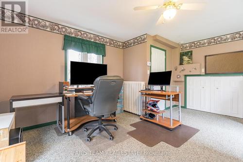 274 Peter Street East St E, Oro-Medonte, ON - Indoor Photo Showing Office