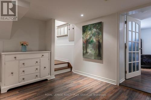 536 Woodland Avenue, Burlington, ON - Indoor Photo Showing Other Room