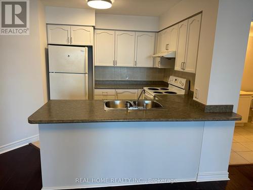 #3001 -23 Hollywood Ave, Toronto, ON - Indoor Photo Showing Kitchen With Double Sink