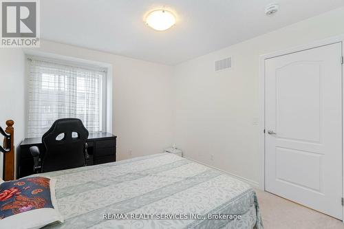 35 Nearco Crescent, Oshawa, ON - Indoor Photo Showing Bedroom