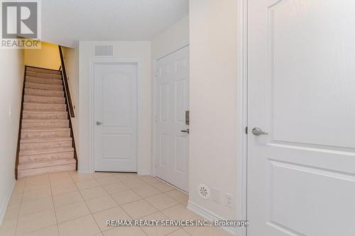 35 Nearco Crescent, Oshawa, ON - Indoor Photo Showing Other Room