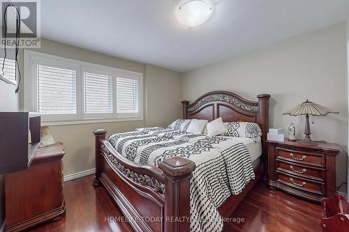 958 Midland Avenue, Toronto (Kennedy Park), ON - Indoor Photo Showing Bedroom