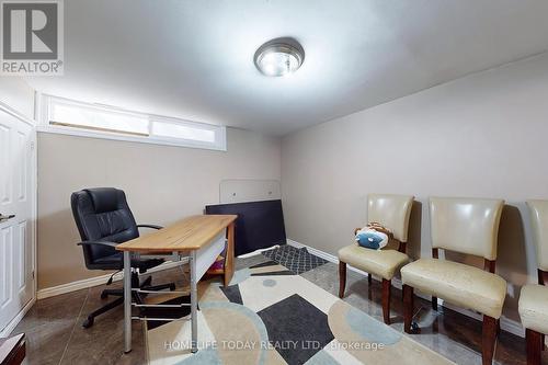 958 Midland Avenue, Toronto (Kennedy Park), ON - Indoor