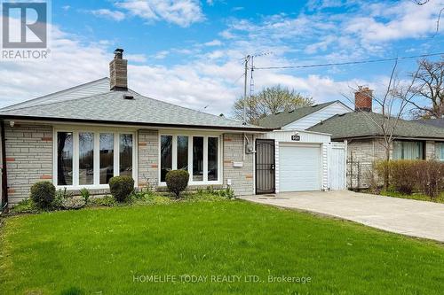 958 Midland Avenue, Toronto (Kennedy Park), ON - Outdoor With Facade