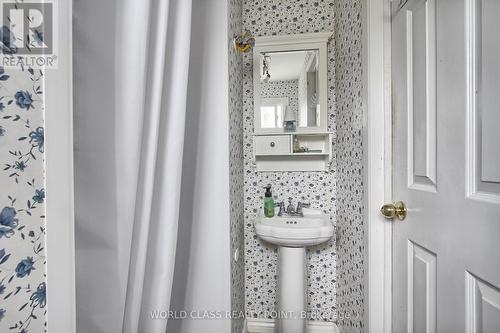 308 Preston Drive, Oshawa, ON - Indoor Photo Showing Bathroom