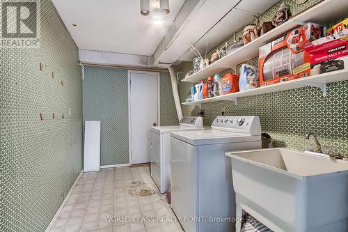 308 Preston Dr, Oshawa, ON - Indoor Photo Showing Laundry Room
