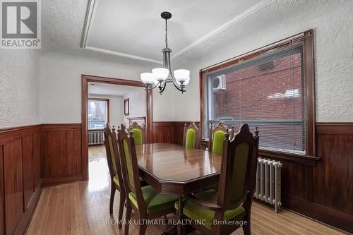 30 Springdale Blvd, Toronto, ON - Indoor Photo Showing Dining Room