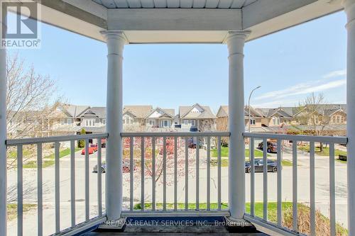 92 Gunning Cres, New Tecumseth, ON -  With Balcony With Exterior