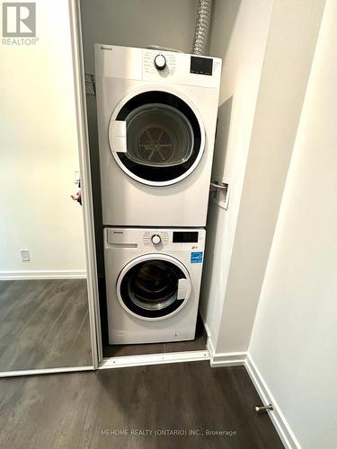 #311 -7890 Jane St, Vaughan, ON - Indoor Photo Showing Laundry Room