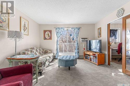 304 1001 Main Street, Saskatoon, SK - Indoor Photo Showing Living Room