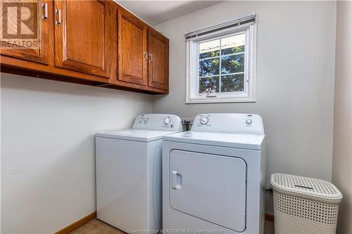 44 Avalon St, Dieppe, NB - Indoor Photo Showing Laundry Room