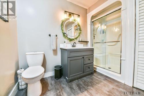 167 Montgomery Ave, Timmis, ON - Indoor Photo Showing Bathroom