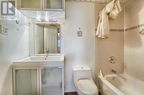 #10 -91 Rameau Dr, Toronto, ON - Indoor Photo Showing Bathroom