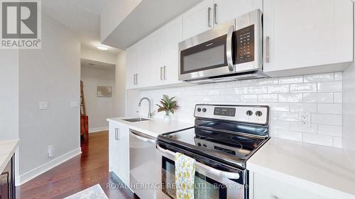 #1001 -35 Brian Peck Cres, Toronto, ON - Indoor Photo Showing Kitchen With Upgraded Kitchen