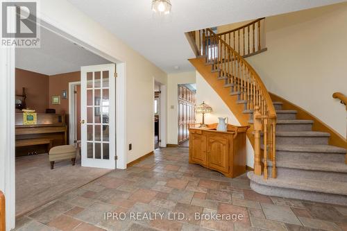 14 Mintwood Crt, Brampton, ON - Indoor Photo Showing Other Room