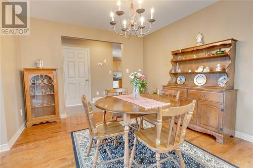 1263 Radcliff Avenue, Windsor, ON - Indoor Photo Showing Dining Room