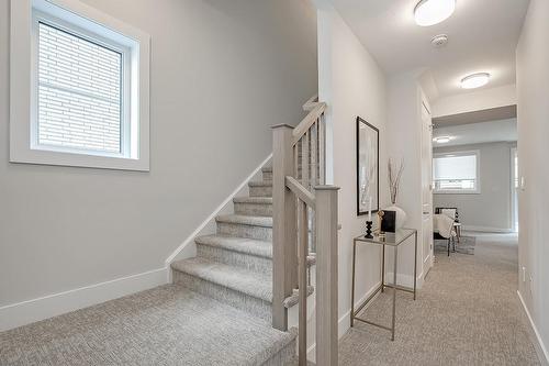 2273 Turnberry Road|Unit #61, Burlington, ON - Indoor Photo Showing Other Room