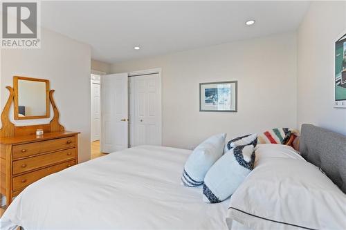 7 Shelby Lane, Brockville, ON - Indoor Photo Showing Bedroom