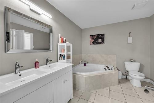 119 Donald Bell Drive, Binbrook, ON - Indoor Photo Showing Bathroom