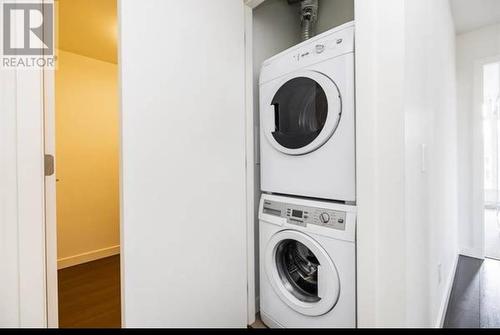 150X 5470 Ormidale Street, Vancouver, BC - Indoor Photo Showing Laundry Room