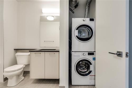 467 Charlton Avenue E|Unit #407, Hamilton, ON - Indoor Photo Showing Laundry Room