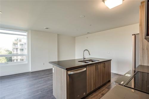 467 Charlton Avenue E|Unit #407, Hamilton, ON - Indoor Photo Showing Kitchen With Double Sink