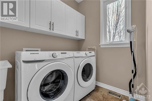 Laundry - 69 Chanonhouse Drive, Ottawa, ON - Indoor Photo Showing Laundry Room