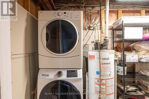 7066 Waverly St, Hamilton Township, ON - Indoor Photo Showing Laundry Room