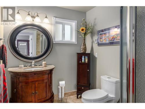 17824 Juniper Cove Road, Lake Country, BC - Indoor Photo Showing Bathroom