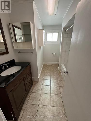 115 Angelene St, Mississauga, ON - Indoor Photo Showing Bathroom