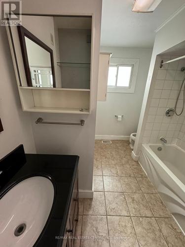 115 Angelene Street, Mississauga, ON - Indoor Photo Showing Bathroom