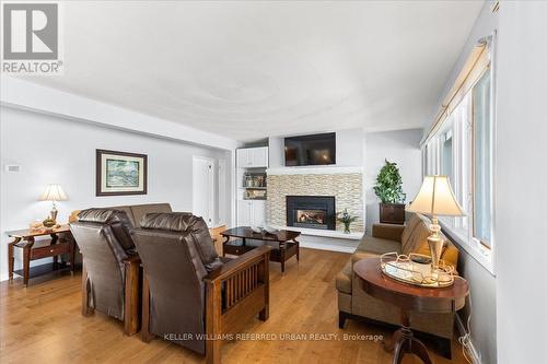 290 Front St N, Trent Hills, ON - Indoor Photo Showing Living Room With Fireplace
