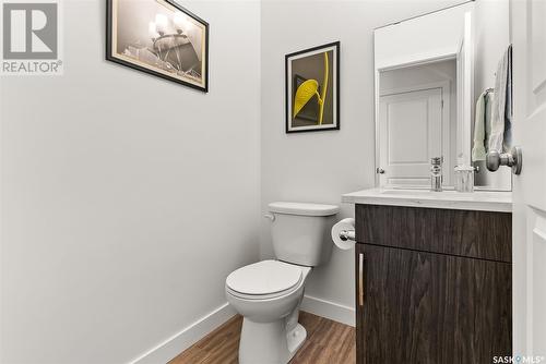 1732 West Market Street, Regina, SK - Indoor Photo Showing Bathroom