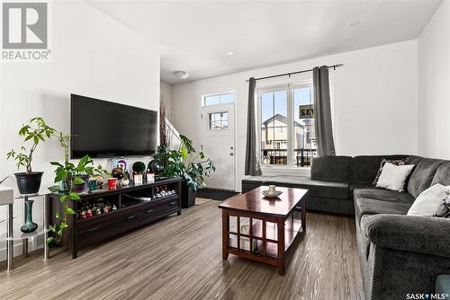 1732 West Market Street, Regina, SK - Indoor Photo Showing Living Room