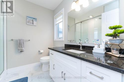56 Burton Street E, East Zorra-Tavistock, ON - Indoor Photo Showing Bathroom