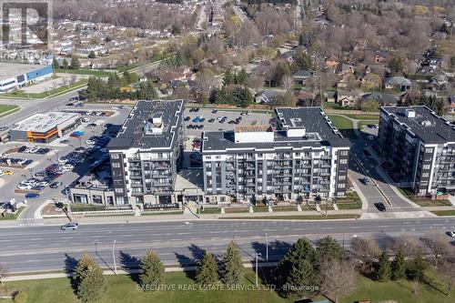 #322 -251 Northfield Dr E, Waterloo, ON - Outdoor With View