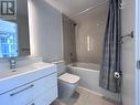 4802 - 1 Yorkville Avenue, Toronto, ON  - Indoor Photo Showing Bathroom 