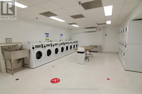1706 - 914 Yonge Street, Toronto, ON - Indoor Photo Showing Laundry Room