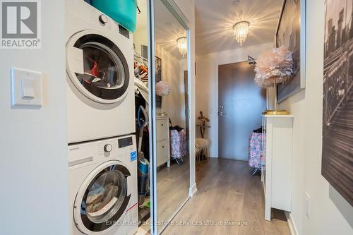 1103 - 15 Lower Jarvis Street, Toronto, ON - Indoor Photo Showing Laundry Room