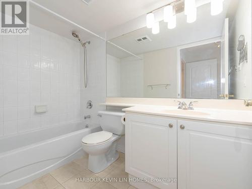 903 - 399 South Park Road, Markham, ON - Indoor Photo Showing Bathroom